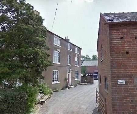 Lower Drayton Farm B&B Stafford Esterno foto