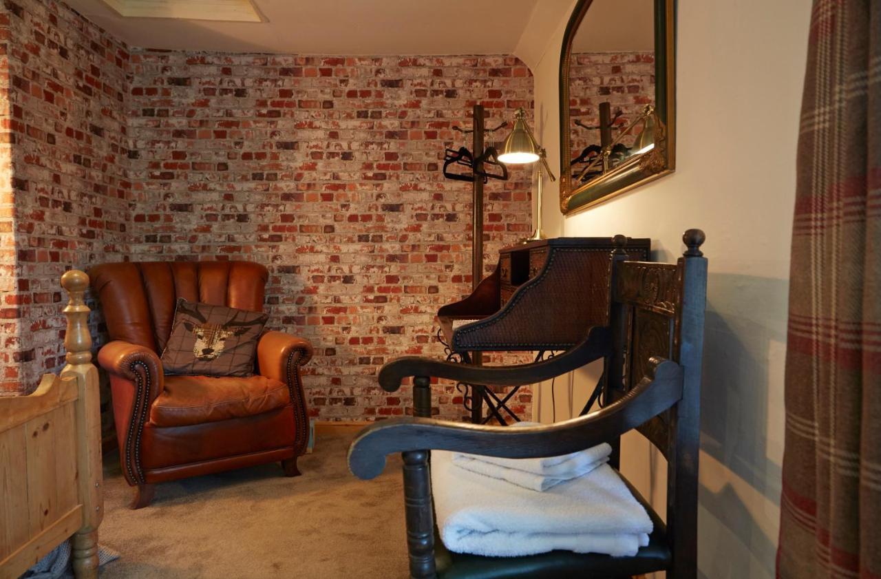 Lower Drayton Farm B&B Stafford Esterno foto